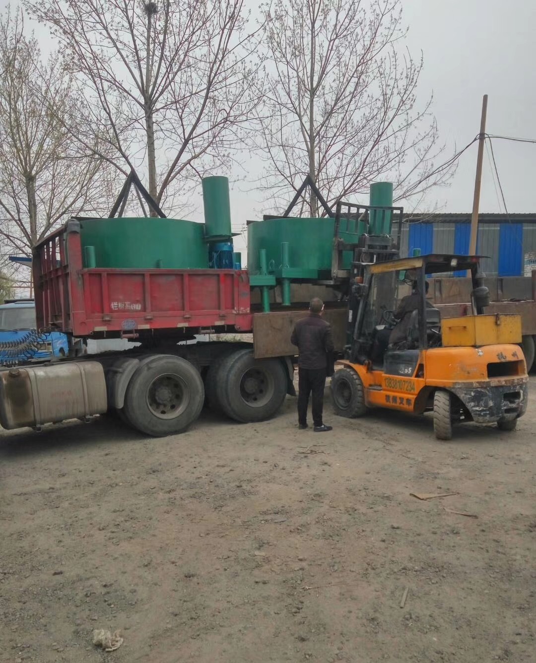 �����ֳ� />
							</a>
							<br />
							<a href=