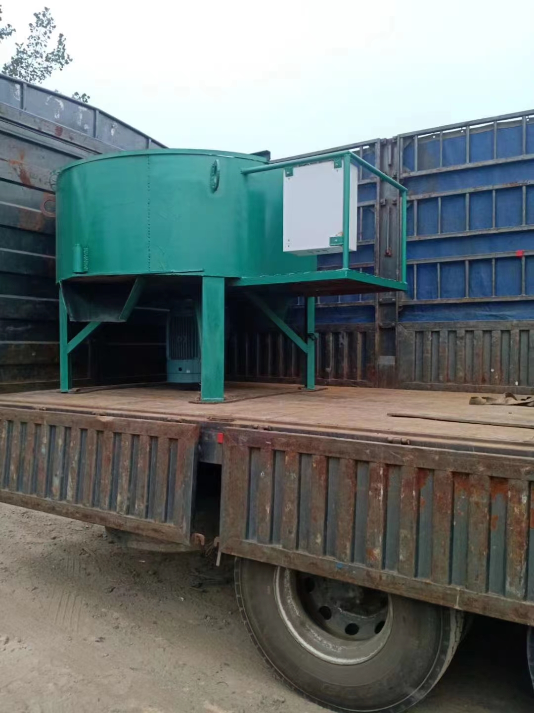 �����ֳ� />
							</a>
							<br />
							<a href=